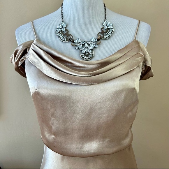 Jenny Yoo Serena Gold Satin Off Shoulder Gown Maxi Dress Bridesmaid Cowl Neck 8 - Picture 10 of 16